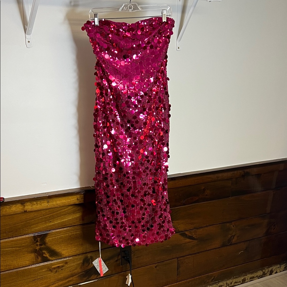 NWT Amazon Pink Fully Sequin Strapless Dress w/ Slit- L